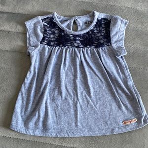 💕 Adorable Girls 3T Hudson Top 💕